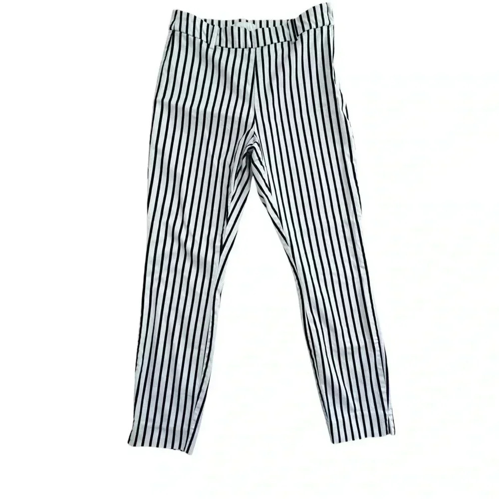 H&M Pinstripe Ankle Black and White/Striped Trouser Dress Pants Work Business